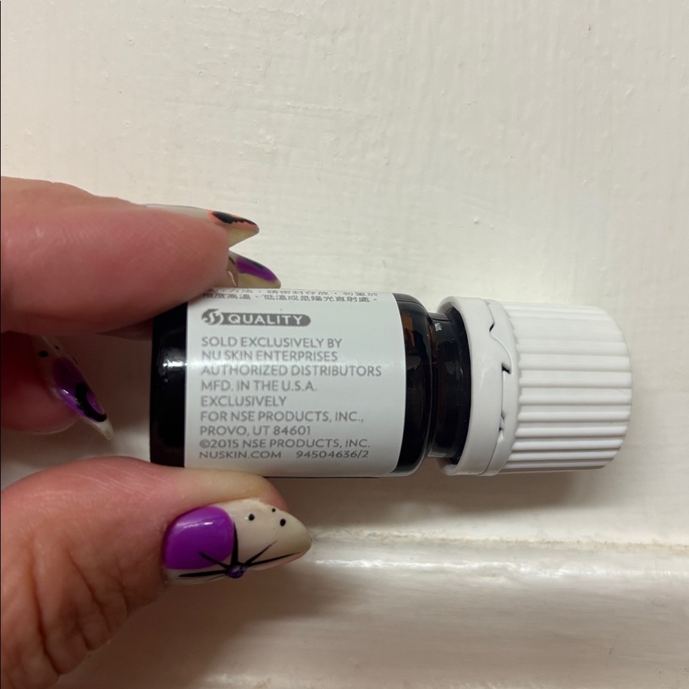 Nu Skin Rose Oil - White Cap sealed never opened 5ml mfd. in the USA - Picture 2 of 4